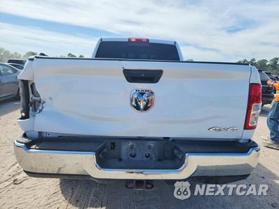 Zdjęcie 6 z 13 samochodu: 2024 RAM 2500 TRADESMAN VIN:3C6UR5CL0RG102893 - miniatura