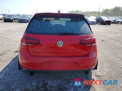 Zdjęcie 6 z 12 samochodu: 2018 VOLKSWAGEN GTI S/SE VIN:3VW447AU7JM251934 - miniatura