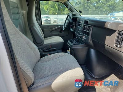 Zdjęcie 10 z 13 samochodu: 2025 CHEVROLET EXPRESS G3500 VIN:1HA0GRF75SN010402 - miniatura