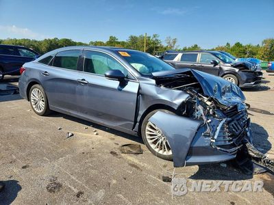 Czwarte zdjęcie samochodu z boku: 2022 TOYOTA AVALON LIMITED VIN:4T1DA1AB6NU013092 - miniatura
