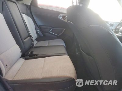 Zdjęcie 10 z 13 samochodu: 2024 KIA SOUL GT LINE VIN:KNDJ53AU3R7232265 - miniatura