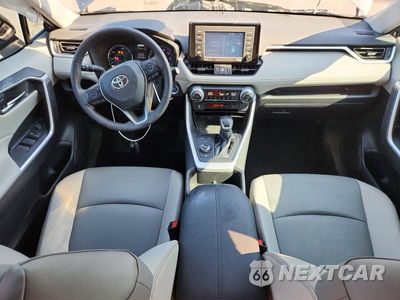 Zdjęcie 8 z 14 samochodu: 2022 TOYOTA RAV4 XLE PREMIUM VIN:4T3B6RFV5NU092014 - miniatura