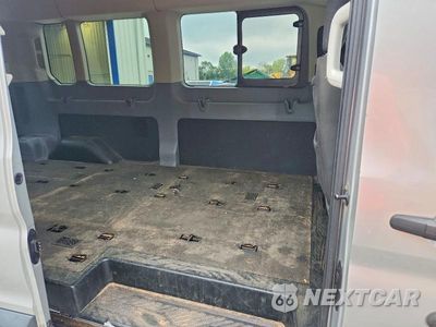 Zdjęcie 11 z 14 samochodu: 2018 FORD TRANSIT T-350 VIN:1FBAX2CG0JKA31747 - miniatura