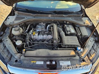 Zdjęcie 11 z 12 samochodu: 2019 VOLKSWAGEN JETTA SEL VIN:3VWE57BU1KM086660 - miniatura