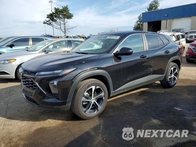 2025 CHEVROLET TRAX 1RS KL77LGEP6SC319602 - główne zdjęcie licytacji z USA - miniatura