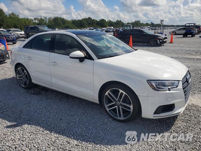 Czwarte zdjęcie samochodu z boku: 2020 AUDI A3 PREMIUM VIN:WAUAUGFF9LA095375 - miniatura