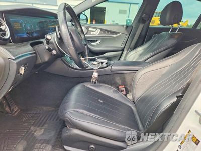 Zdjęcie 7 z 13 samochodu: 2018 MERCEDES-BENZ E 300 VIN:WDDZF4JB3JA378442 - miniatura