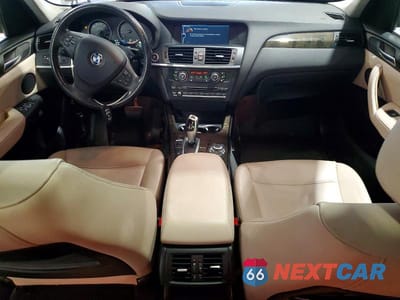 Zdjęcie 8 z 13 samochodu: 2013 BMW X3 XDRIVE28I VIN:5UXWX9C5XD0A08776 - miniatura