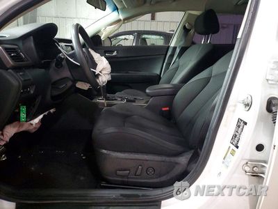 Zdjęcie 7 z 14 samochodu: 2017 KIA OPTIMA LX VIN:5XXGT4L31HG150406 - miniatura