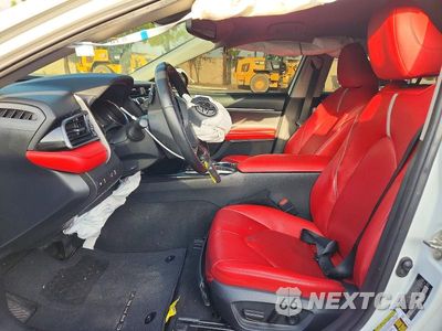 Zdjęcie 7 z 12 samochodu: 2019 TOYOTA CAMRY XSE VIN:4T1B61HK7KU832882 - miniatura