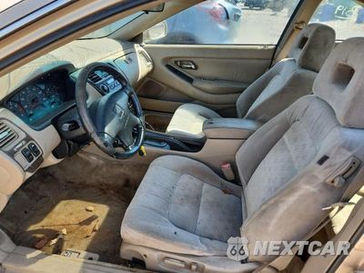 Zdjęcie 7 z 12 samochodu: 2002 HONDA ACCORD EX VIN:1HGCG22562A007496 - miniatura