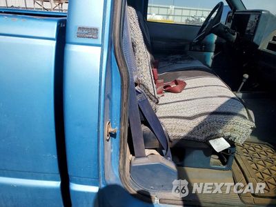 Zdjęcie 10 z 12 samochodu: 1994 CHEVROLET GMT-400 K1500 VIN:1GCEK14Z3RZ272291 - miniatura