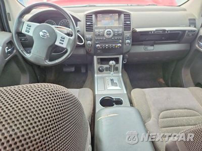 Zdjęcie 8 z 13 samochodu: 2011 NISSAN PATHFINDER S VIN:5N1AR1NB7BC608668 - miniatura