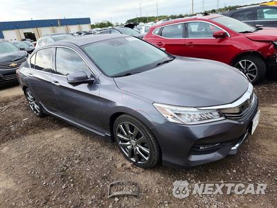 Czwarte zdjęcie samochodu z boku: 2017 HONDA ACCORD TOURING VIN:1HGCR3F90HA038992 - miniatura