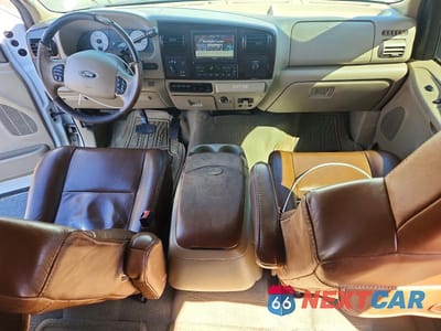 Zdjęcie 8 z 12 samochodu: 2006 FORD F250 SUPER DUTY VIN:1FTSW21P66EB29614 - miniatura