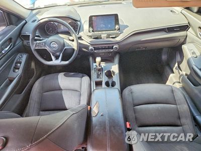 Zdjęcie 8 z 12 samochodu: 2019 NISSAN ALTIMA S VIN:1N4BL4BV6KC206933 - miniatura
