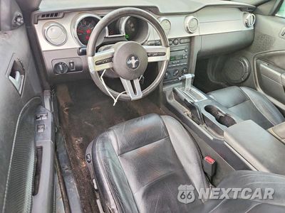 Zdjęcie 8 z 13 samochodu: 2005 FORD MUSTANG VIN:1ZVFT84NX55249709 - miniatura