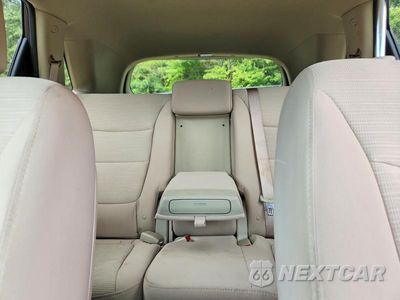 Zdjęcie 10 z 13 samochodu: 2015 KIA SORENTO LX VIN:5XYKT4A77FG573807 - miniatura