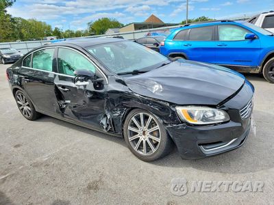 Czwarte zdjęcie samochodu z boku: 2016 VOLVO S60 PREMIER VIN:LYV612TK5GB095118 - miniatura
