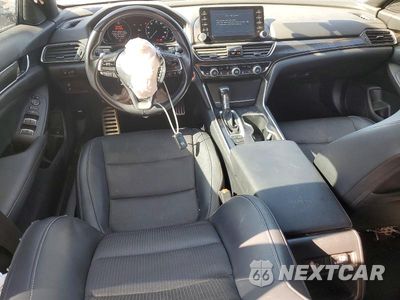 Zdjęcie 8 z 12 samochodu: 2022 HONDA ACCORD SPORT VIN:1HGCV1F32NA100271 - miniatura