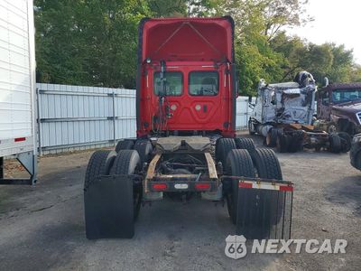 Zdjęcie 6 z 12 samochodu: 2020 FREIGHTLINER CASCADIA 126 SEMI TRUCK VIN:1FUJHLDR8LLLY1535 - miniatura