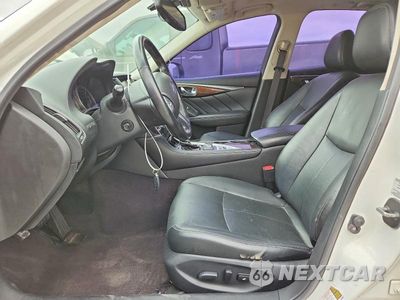 Zdjęcie 7 z 12 samochodu: 2015 INFINITI Q50 PREMIUM VIN:JN1BV7AR2FM402378 - miniatura