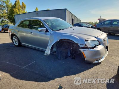 Czwarte zdjęcie samochodu z boku: 2015 CHRYSLER 300C VIN:2C3CCAEGXFH859332 - miniatura