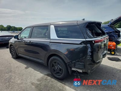Drugie zdjęcie samochodu z przodu: 2026 KIA CARNIVAL LXS VIN:KNDNB5K33T6569642 - miniatura