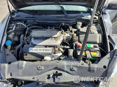Zdjęcie 11 z 13 samochodu: 2006 HONDA ACCORD EX VIN:1HGCM66586A035462 - miniatura