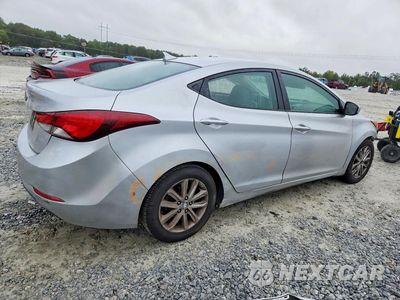 Trzecie zdjęcie samochodu z tyłu: 2016 HYUNDAI ELANTRA SE VIN:KMHDH4AE0GU480874 - miniatura