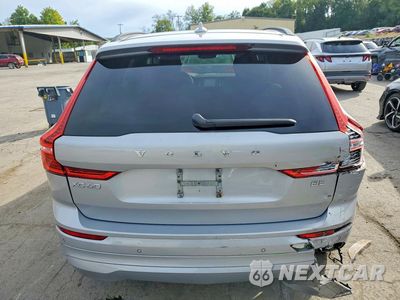 Zdjęcie 6 z 13 samochodu: 2022 VOLVO XC60 B5 MOMENTUM VIN:YV4L12RK6N1915685 - miniatura
