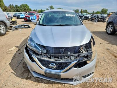 Piąte zdjęcie samochodu w środku: 2016 NISSAN SENTRA S VIN:3N1AB7AP6GY273160 - miniatura