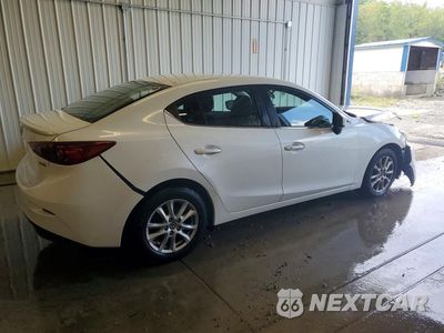 Trzecie zdjęcie samochodu z tyłu: 2016 MAZDA 3 TOURING VIN:JM1BM1V76G1325703 - miniatura