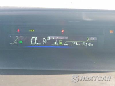 Zdjęcie 9 z 12 samochodu: 2014 TOYOTA PRIUS V VIN:JTDZN3EU8EJ000898 - miniatura