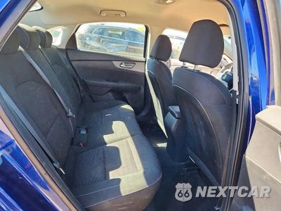 Zdjęcie 10 z 13 samochodu: 2020 KIA FORTE LXS VIN:3KPF24AD1LE224886 - miniatura