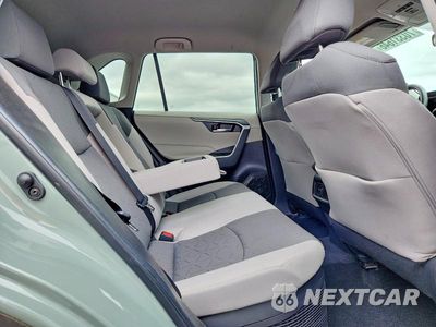 Zdjęcie 10 z 12 samochodu: 2021 TOYOTA RAV4 XLE VIN:4T3RWRFV7MU046746 - miniatura
