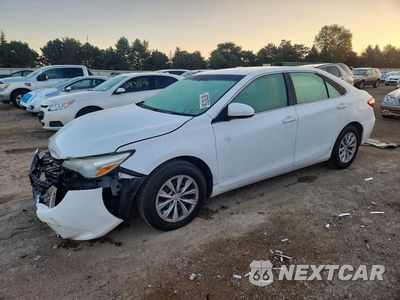 2015 TOYOTA CAMRY LE 4T4BF1FK7FR456425 - główne zdjęcie licytacji z USA - miniatura