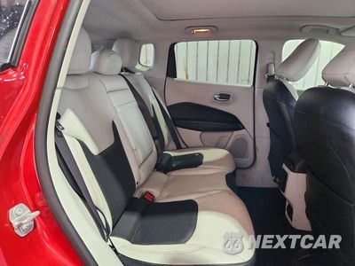 Zdjęcie 11 z 13 samochodu: 2018 JEEP COMPASS LIMITED VIN:3C4NJDCB5JT437469 - miniatura