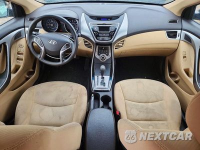 Zdjęcie 8 z 13 samochodu: 2013 HYUNDAI ELANTRA GLS VIN:5NPDH4AE5DH392798 - miniatura
