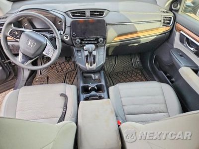 Zdjęcie 8 z 13 samochodu: 2018 HONDA CR-V EX VIN:7FARW2H51JE060698 - miniatura