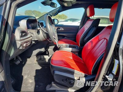 Zdjęcie 7 z 13 samochodu: 2020 CHRYSLER PACIFICA HYBRID LIMITED VIN:2C4RC1N79LR235081 - miniatura