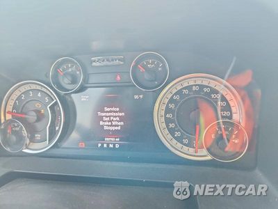 Zdjęcie 9 z 12 samochodu: 2016 RAM 1500 SLT VIN:1C6RR7LM4GS204178 - miniatura