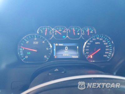 Zdjęcie 9 z 14 samochodu: 2015 CHEVROLET TAHOE C1500 LT VIN:1GNSCBKC9FR164023 - miniatura