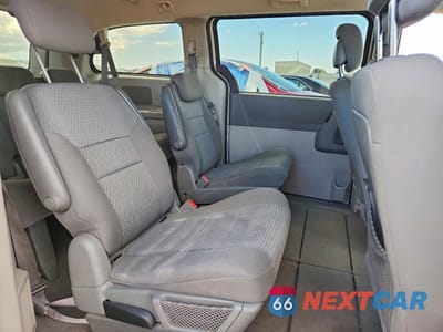 Zdjęcie 11 z 13 samochodu: 2010 DODGE GRAND CARAVAN HERO VIN:2D4RN3D17AR462899 - miniatura