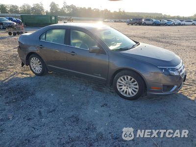 Czwarte zdjęcie samochodu z boku: 2011 FORD FUSION HYBRID VIN:3FADP0L36BR176563 - miniatura