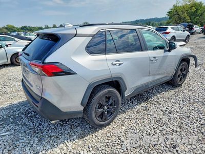 Trzecie zdjęcie samochodu z tyłu: 2019 TOYOTA RAV4 XLE VIN:2T3P1RFV5KW034372 - miniatura