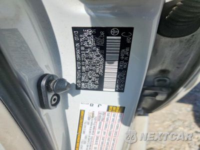 Zdjęcie 13 z 13 samochodu: 2013 TOYOTA PRIUS THREE VIN:JTDKN3DU9D5678120 - miniatura