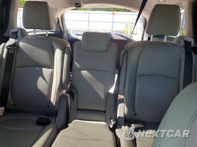 Zdjęcie 10 z 13 samochodu: 2020 HONDA ODYSSEY EXL VIN:5FNRL6H71LB055016 - miniatura