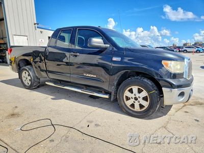 Czwarte zdjęcie samochodu z boku: 2012 TOYOTA TUNDRA DOUBLE CAB SR5 VIN:5TFRY5F15CX120479 - miniatura