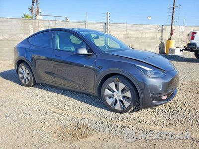 Czwarte zdjęcie samochodu z boku: 2024 TESLA MODEL Y VIN:7SAYGDEE8RF086489 - miniatura
